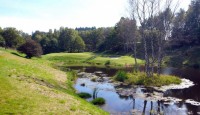 Krásná, ale obtížná jamka č. 5, třípar