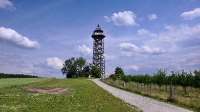 Rozhledna Bohdanka u Bohdanče